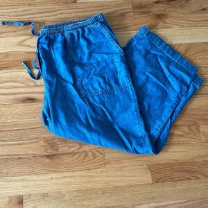 LL Bean Classic Fit Cropped Denim Pants
